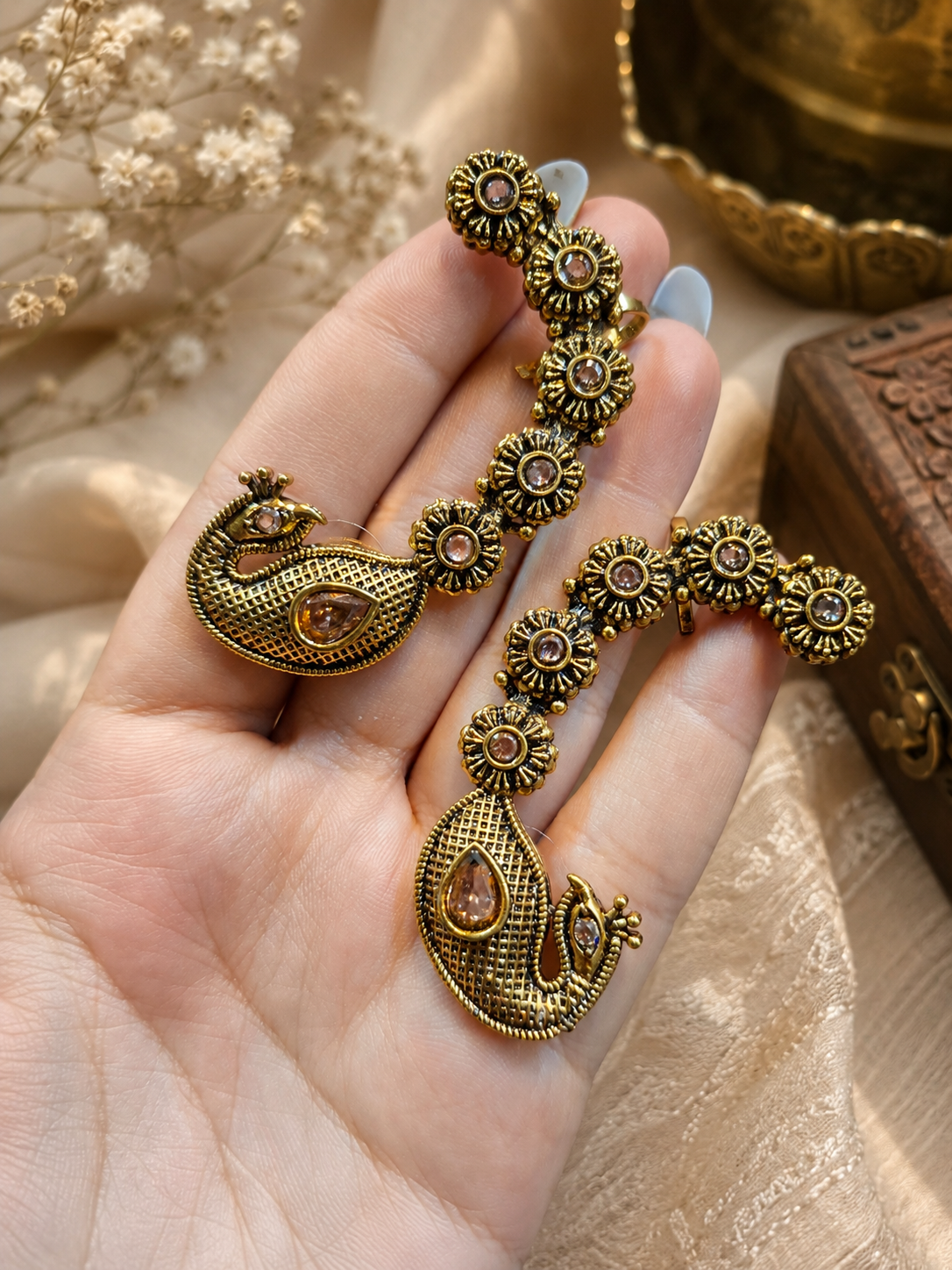 Classic golden vintage earcuffs